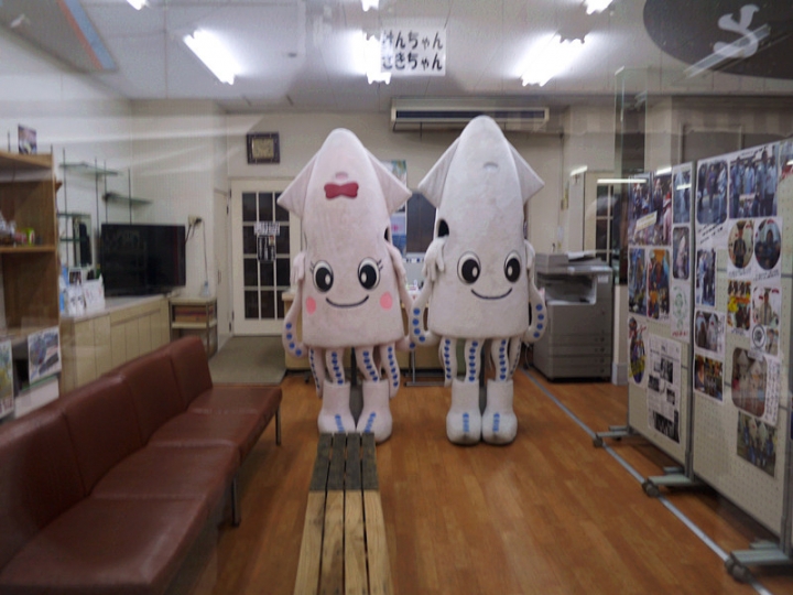 【日本 九州/佐賀】日本三大 呼子朝市 乘風破浪探險趣+鮮活海產盡情享用