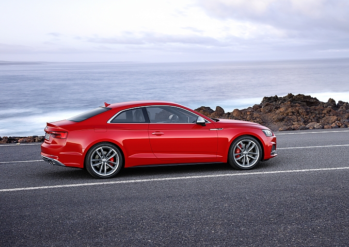 New A5 and S5 coupe 全球首發