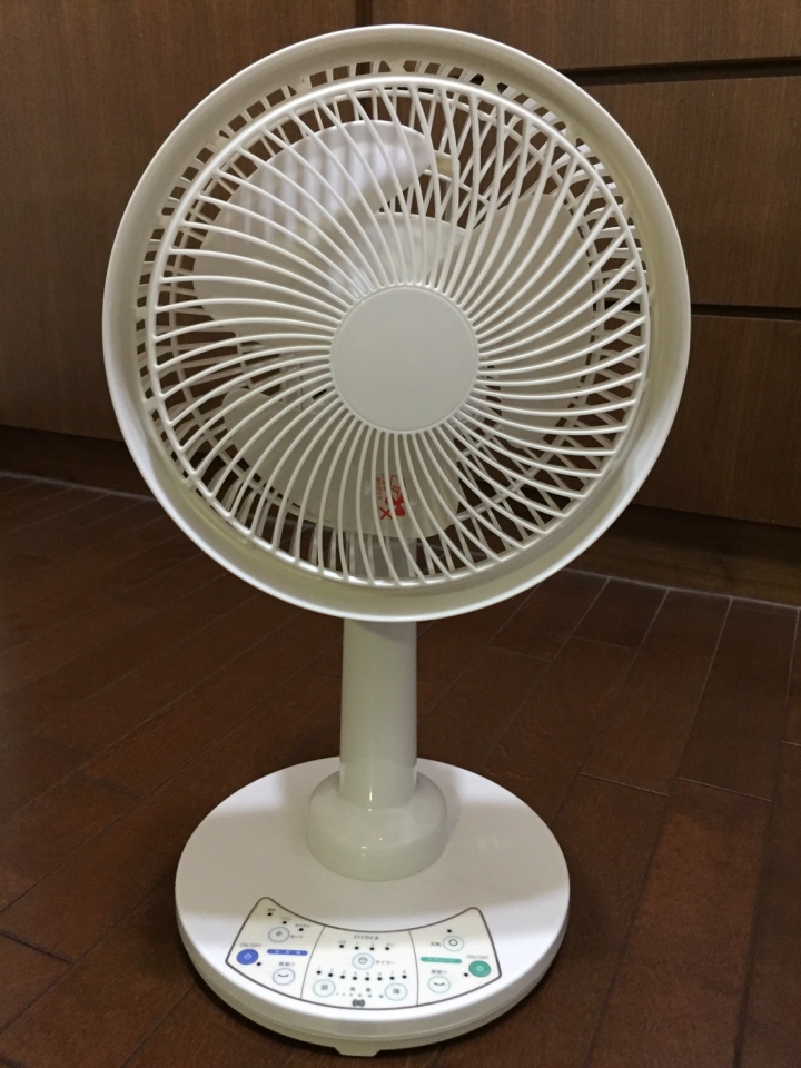 [開箱] siroca 9吋DC雙渦流空氣循環扇(SCS-301)