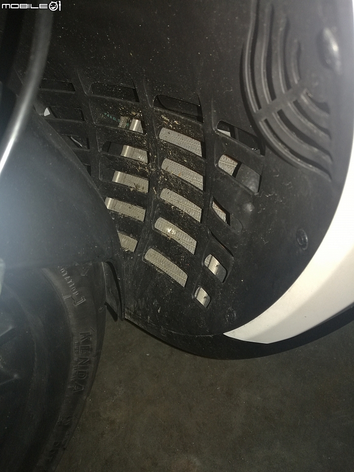 G DINK 300 新車開箱騎乘 心得 及小改善的問題