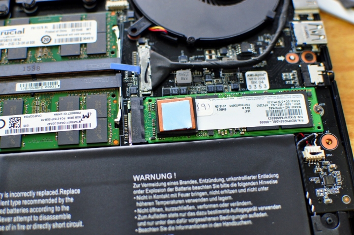 GIGABYTE Aero 14，NVMe SSD組RAID0的教學與測試