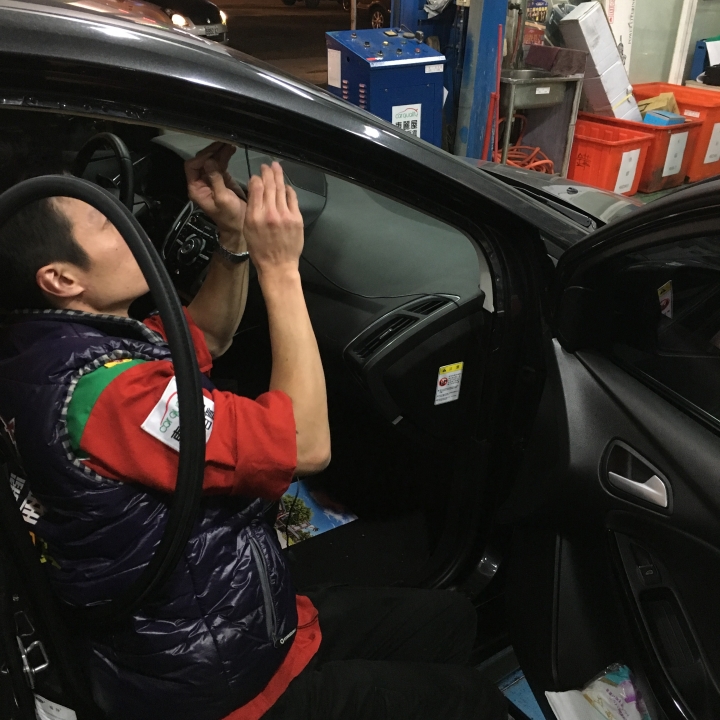 Focus Mk3 9W 裝 mio 688D
