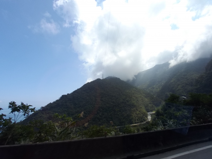 粉嶺族～來去花蓮住一晚，跟著車隊去東進
