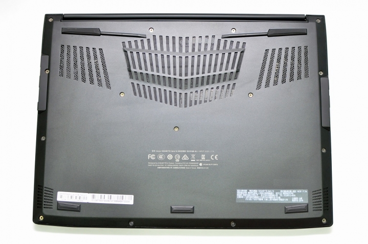 GIGABYTE Aero 14，電競，商務結合於一身的遊戲商務機