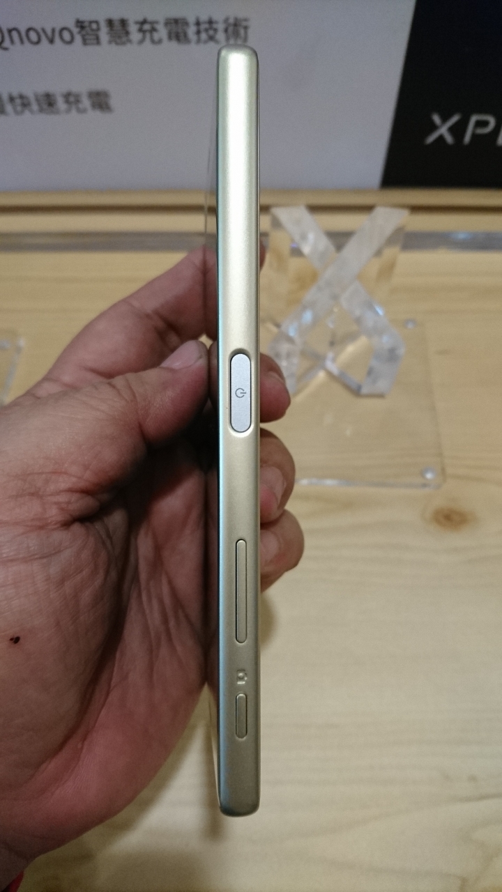 (體驗活動心得) 超越每一種想像 Sony劃時代新機登場《Xperia X系列手機》
