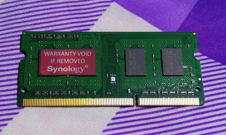 Synology DS916+ 半殘開箱...