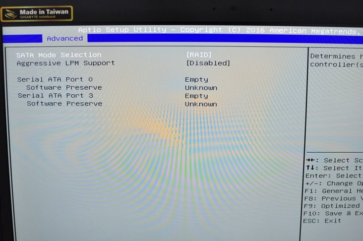 GIGABYTE Aero 14，NVMe SSD組RAID0的教學與測試