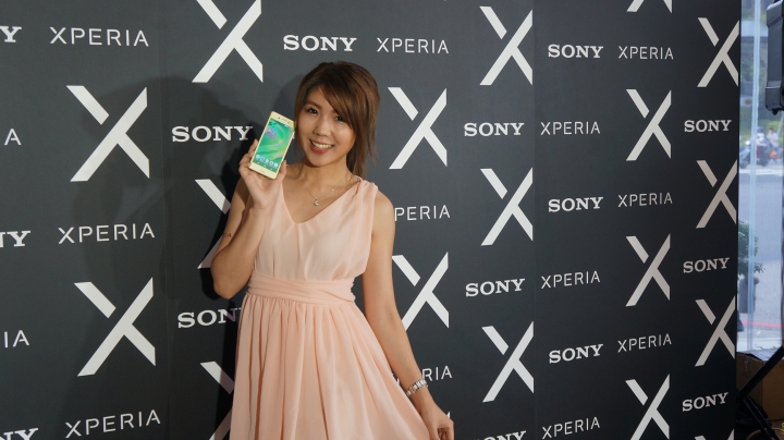 【體驗 】捕抓瞬間的感動 SONY Xperia X 系列 《台中場》