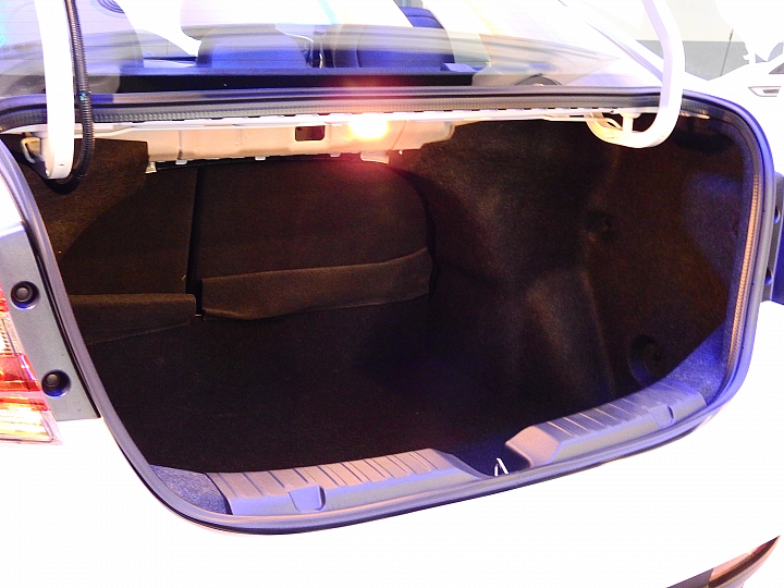 第一台Luxgen S3開箱文