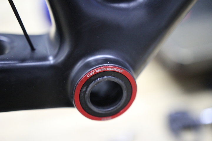【軟腳貓測試】GIANT Defy adv 1 + CeramicSpeed 培林