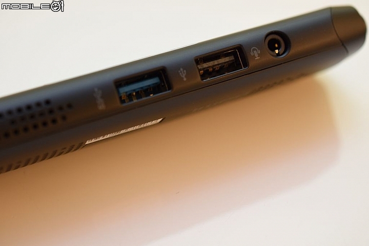 華碩 VivoStick PC (TS10) 電腦棒， 輕巧迷你帶著走[開箱]
