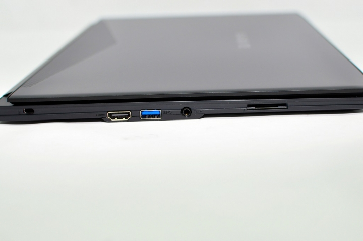 GIGABYTE Aero 14，電競，商務結合於一身的遊戲商務機