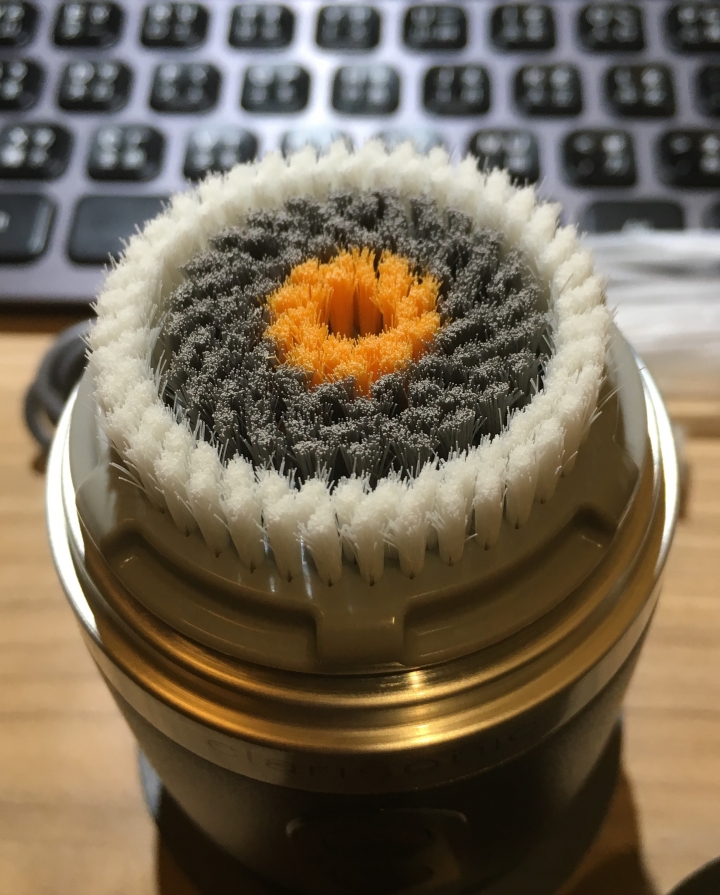 [開箱]clarisonic alpha fit 科萊麗男士專用洗臉機