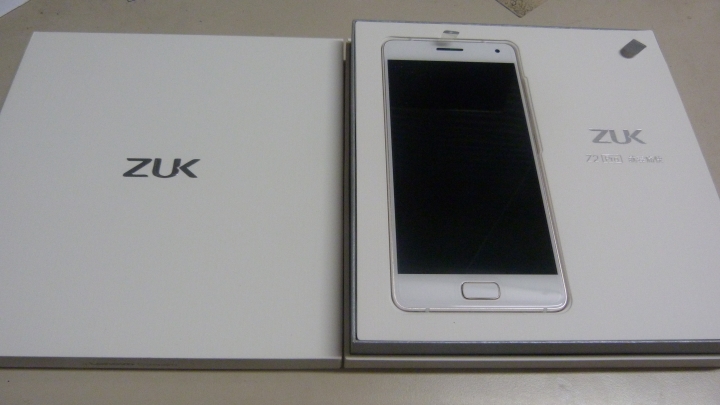 賊禿脯肉ZUK Z2 PRO(4G+3G)旗艦版開箱