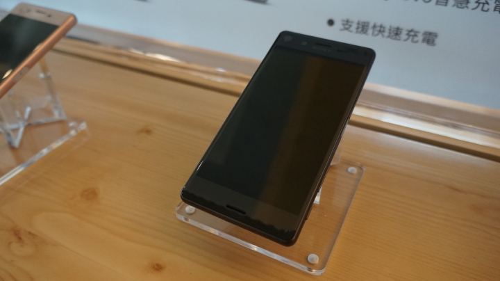 【體驗 】捕抓瞬間的感動 SONY Xperia X 系列 《台中場》