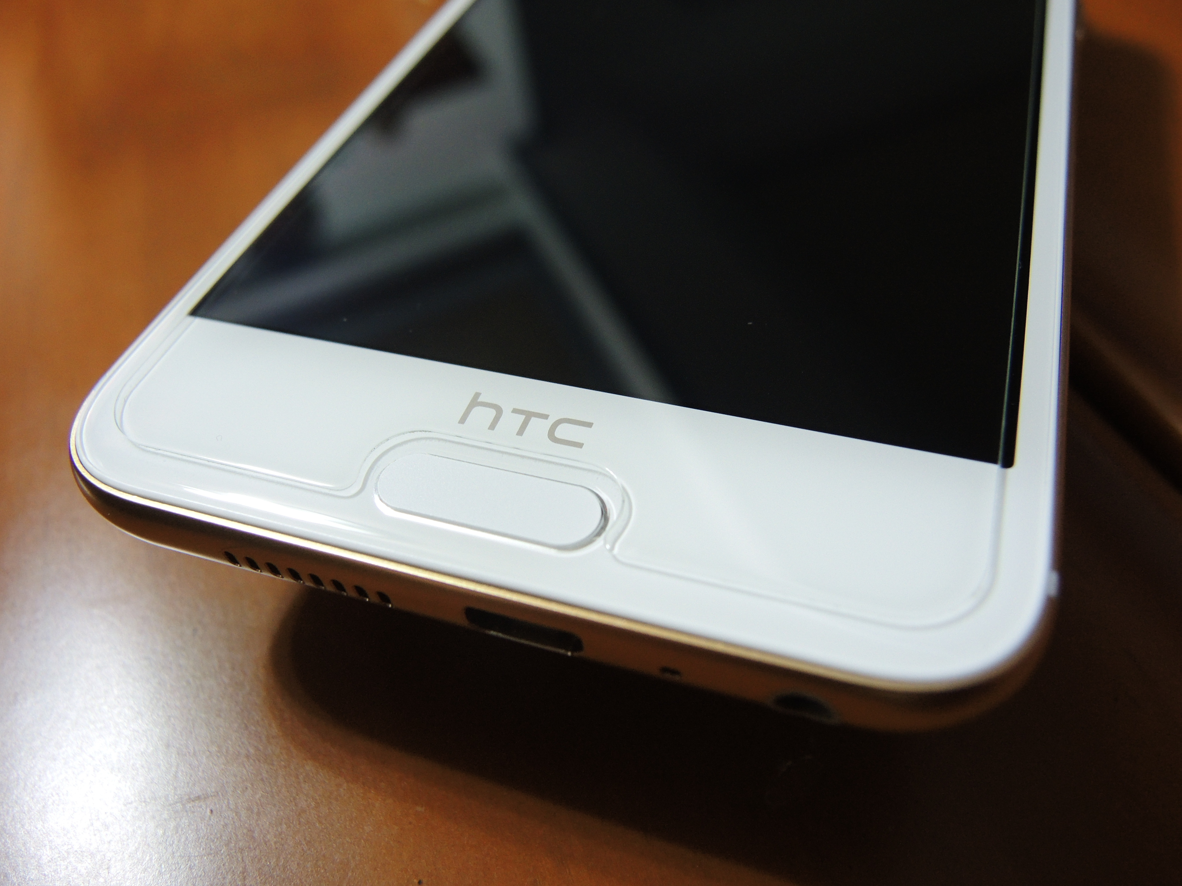 HTC One A9的開箱夢~