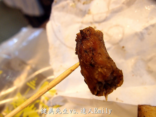 【台中北區】健美先生,一中商圈激炸滷味,QQ冠軍大腸頭,人魚線芋粿,還有進擊的小腸