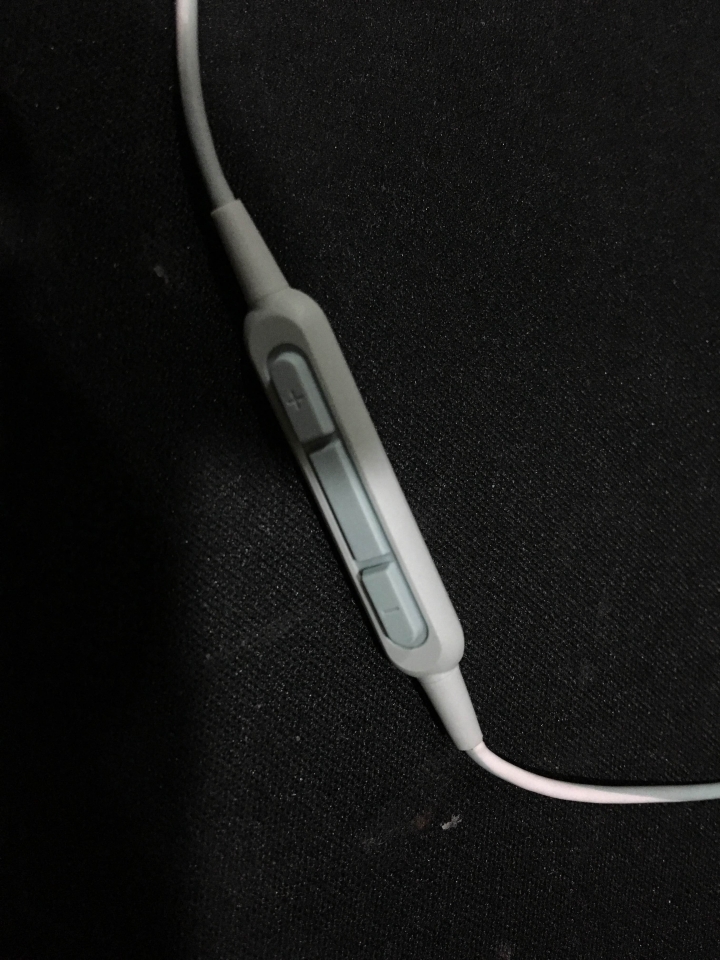 [開箱]bose soundtrue ultra ~方便攜帶的好聲