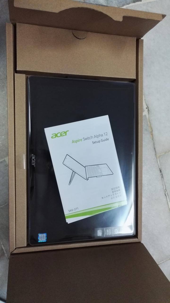 Acer Switch Alpha 12開箱（多圖慎入）