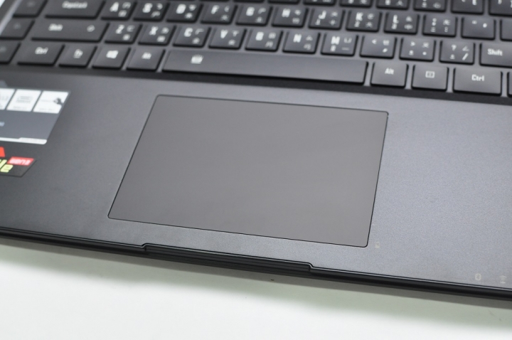 GIGABYTE Aero 14，電競，商務結合於一身的遊戲商務機