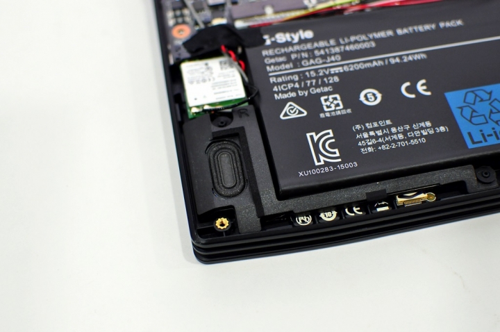 GIGABYTE Aero 14，電競，商務結合於一身的遊戲商務機
