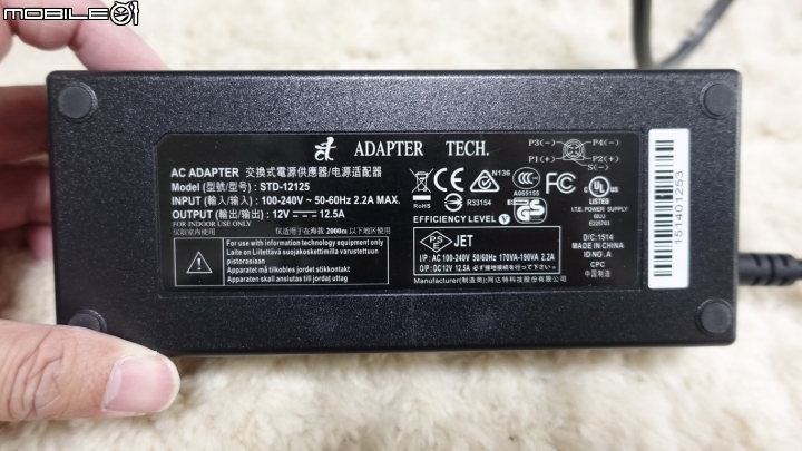 [開箱分享] 稱心快意 AKiTiO Thunder3 Quad 雷霆戰艦 3