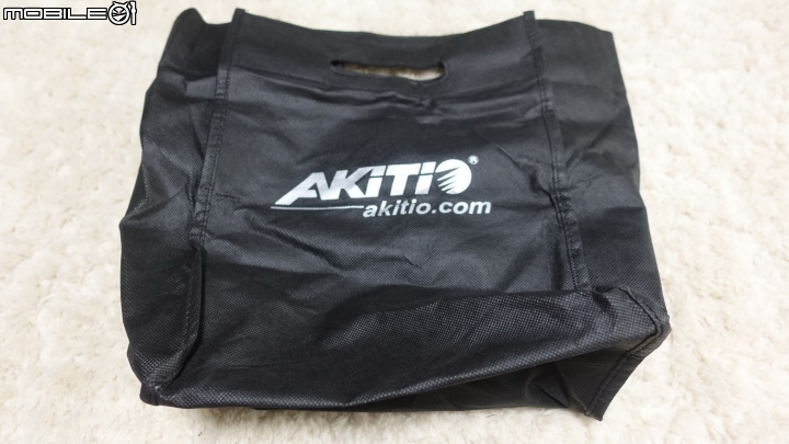[開箱分享] 稱心快意 AKiTiO Thunder3 Quad 雷霆戰艦 3