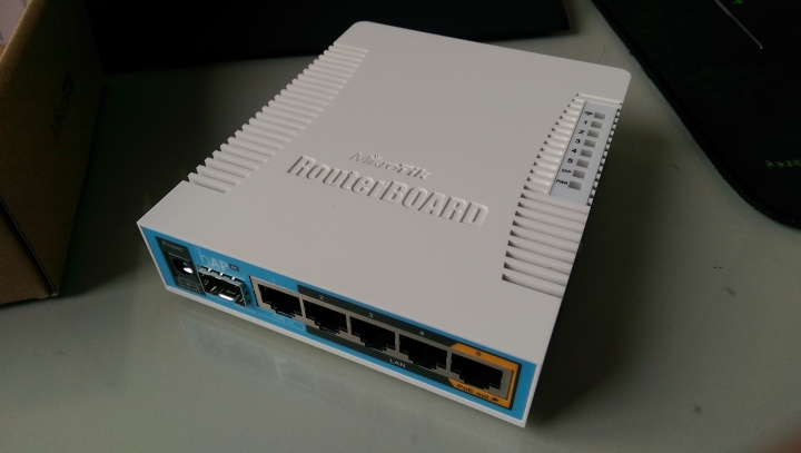 [簡單開箱] Mikrotik hAP ac