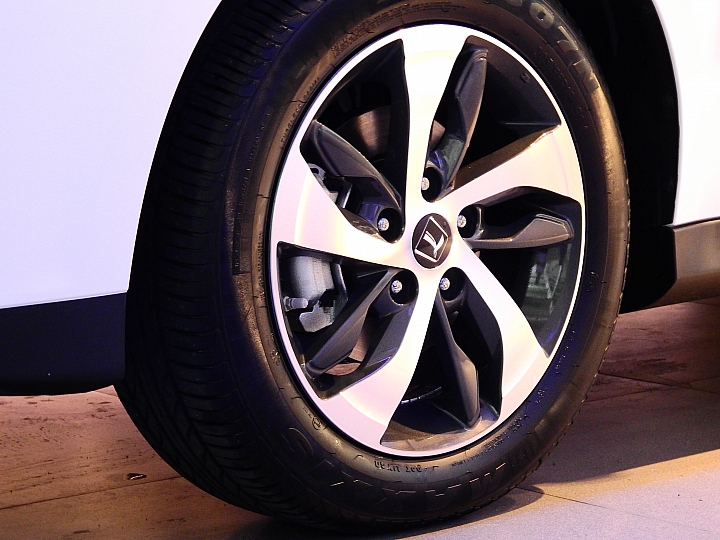 第一台Luxgen S3開箱文
