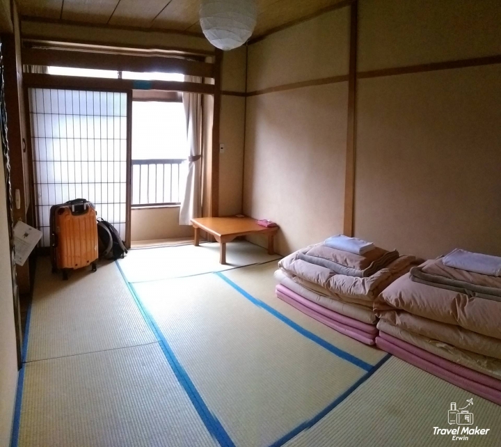 【日本。北陸】《高山市》入住靜謐小鎮日式青年旅館@J-Hoppers Hida Takayama Guest House~自己的床鋪自己鋪