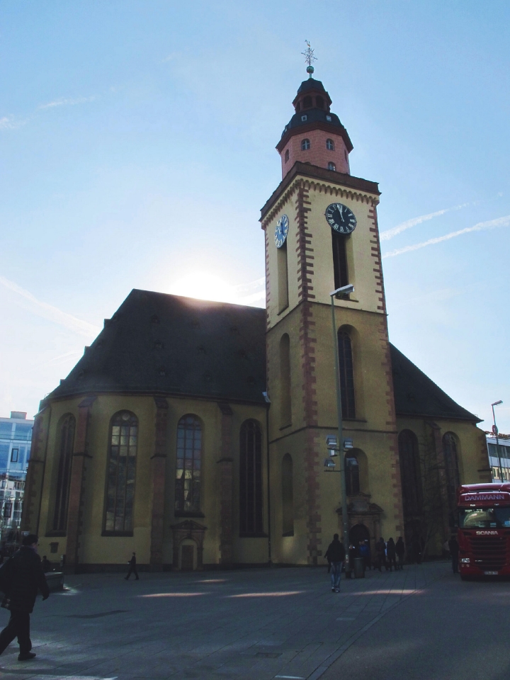 【Frankfurt．走跳】一個人旅行_與法蘭克福的短暫相遇