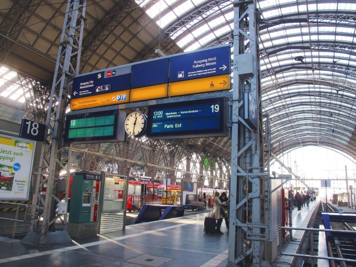 【Frankfurt．走跳】一個人旅行_與法蘭克福的短暫相遇