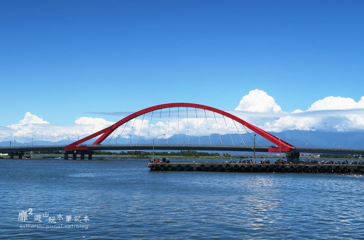 屏東~東港黑鮪魚季 崁頂公園賞蓮 華僑市場吃黑鮪魚 東隆宮 大鵬灣國家風景區 鵬灣跨海大橋