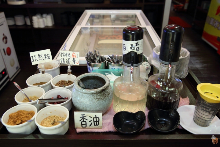[桃園]中壢雍殿鴛鴦麻辣鍋,吃到飽的頂級食材,濃郁的火鍋湯頭  by蛋拔
