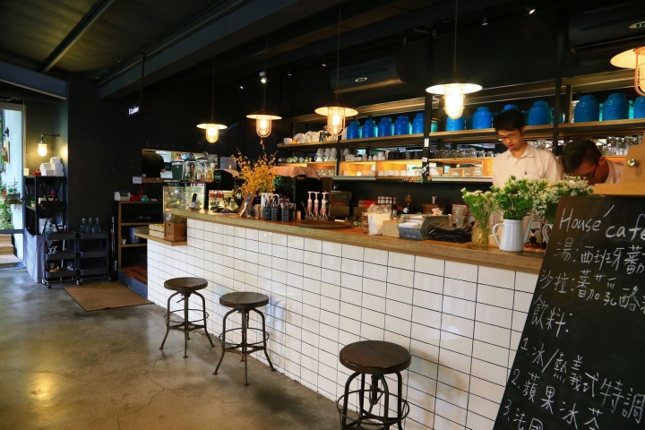 [桃園中壢]House+Cafe法式鄉村料理 - 百年紅樓與現代的交會 再訪