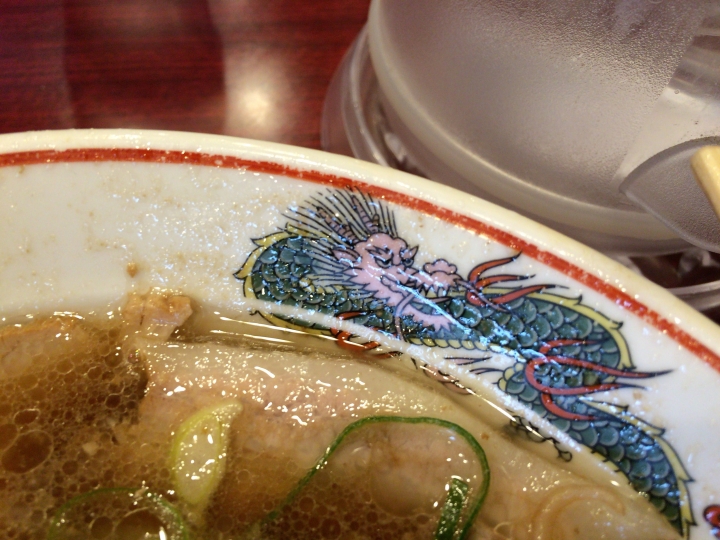 【美食。食記】京都 第一旭 拉麵 醬湯略鹹 肉味過豔
