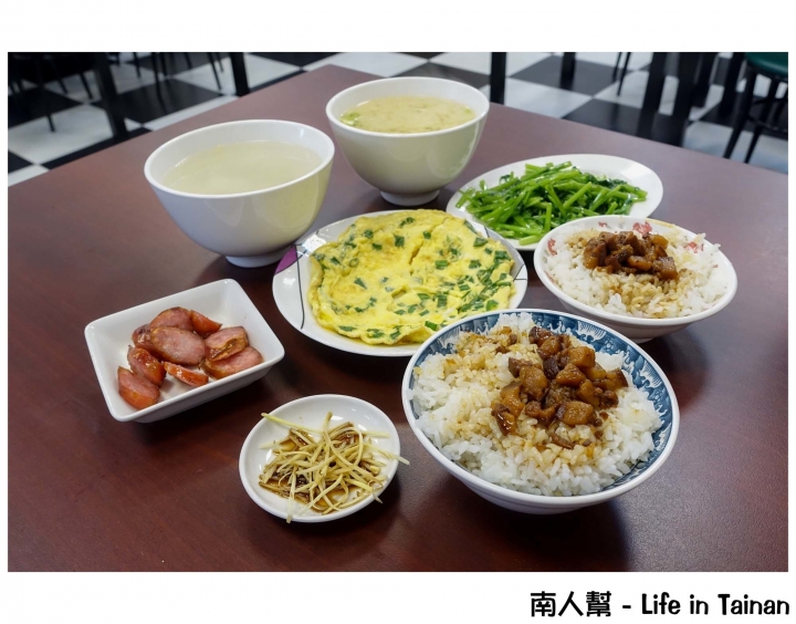 【台南南區-美食】龍膽石斑魚湯│鱸魚湯│肉燥飯│深海魚套餐 ~~ 文南森深海鮮魚湯