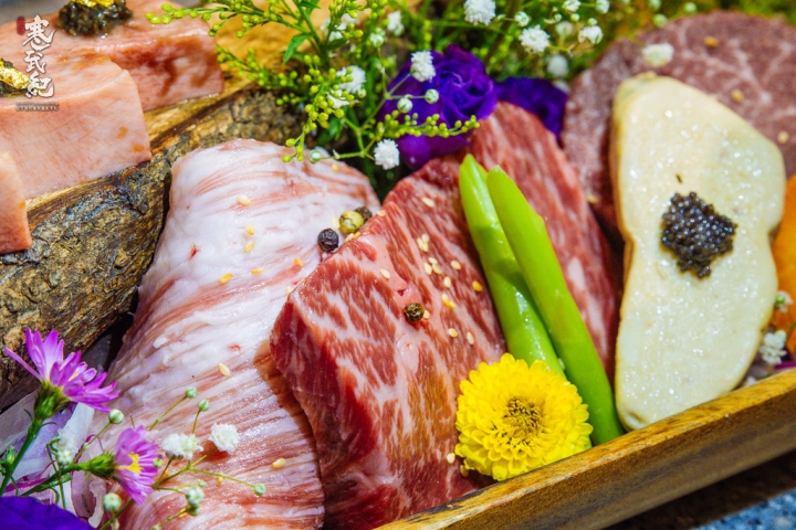 Topfire 頂焰精肉小酒館‧市民大道｜精緻無菜單料理的究極進化‧小包子超感動生日派對！