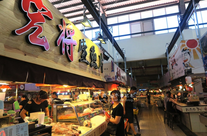 屏東~東港黑鮪魚季 崁頂公園賞蓮 華僑市場吃黑鮪魚 東隆宮 大鵬灣國家風景區 鵬灣跨海大橋