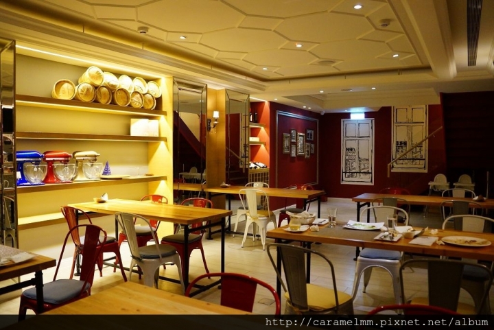 【台北大安】昂舒巴黎(光復店) 東區美味、親民價法式料理 溫厚軟嫩的紅酒牛肉  為國爭光的獲獎糕餅甜點  國父紀念館/東區