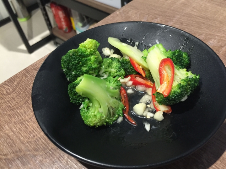 [新竹新豐]吳媽媽沙茶咖哩炒麵 - 單純樸實的好味道