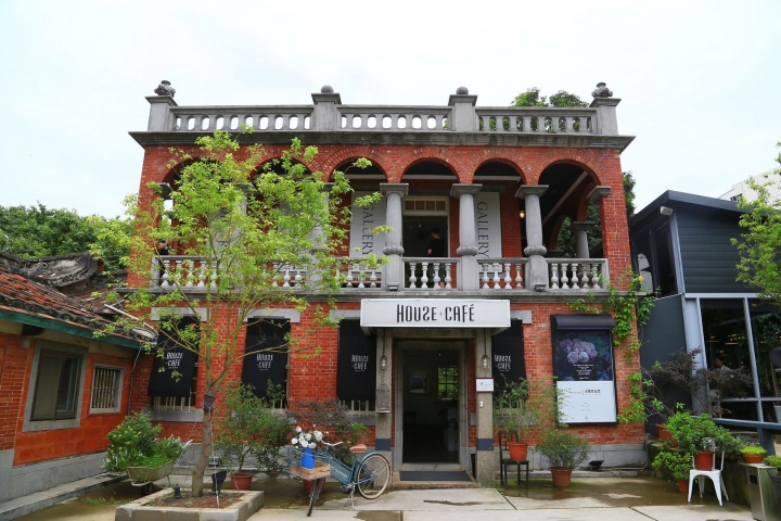 [桃園中壢]House+Cafe法式鄉村料理 - 百年紅樓與現代的交會 再訪