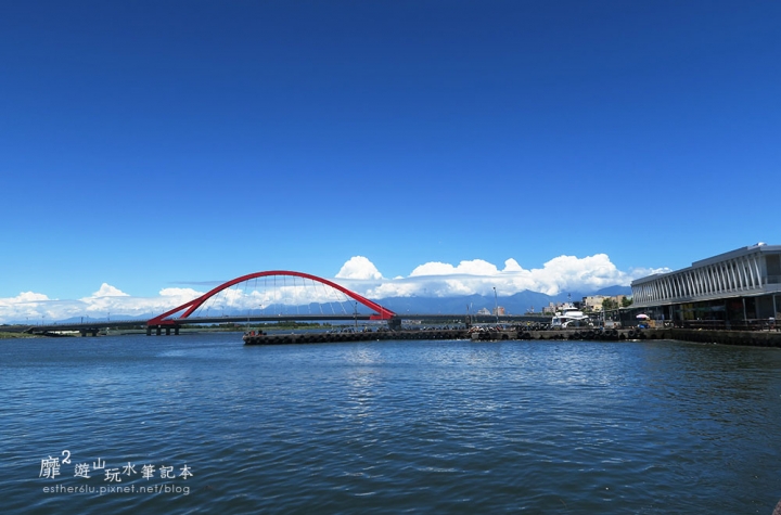 屏東~東港黑鮪魚季 崁頂公園賞蓮 華僑市場吃黑鮪魚 東隆宮 大鵬灣國家風景區 鵬灣跨海大橋
