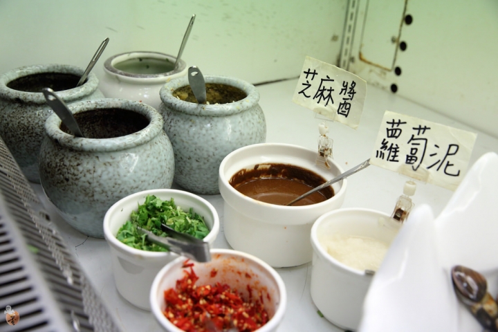 [桃園]中壢雍殿鴛鴦麻辣鍋,吃到飽的頂級食材,濃郁的火鍋湯頭  by蛋拔