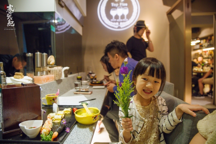 Topfire 頂焰精肉小酒館‧市民大道｜精緻無菜單料理的究極進化‧小包子超感動生日派對！