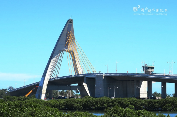 屏東~東港黑鮪魚季 崁頂公園賞蓮 華僑市場吃黑鮪魚 東隆宮 大鵬灣國家風景區 鵬灣跨海大橋