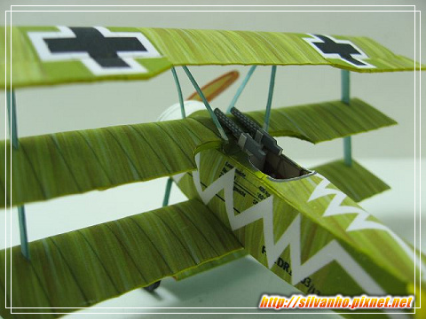 紙模 - Fokker DrI