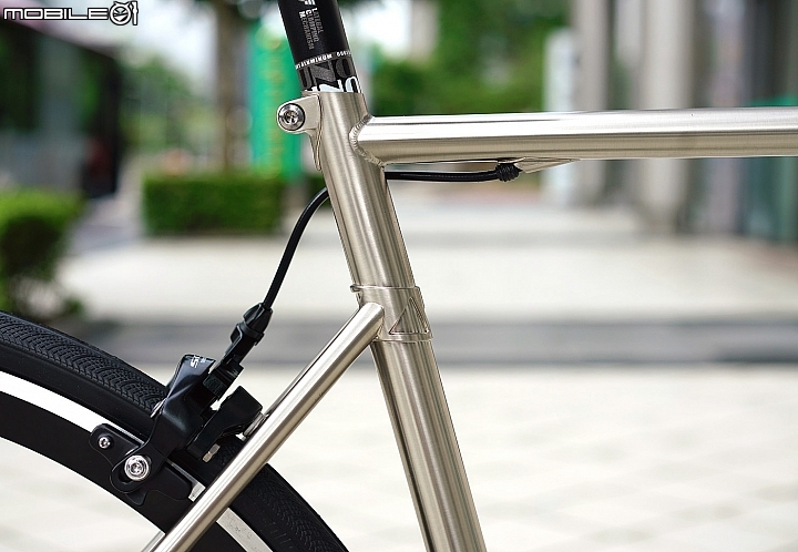 Slideaway steam鋼管公路車