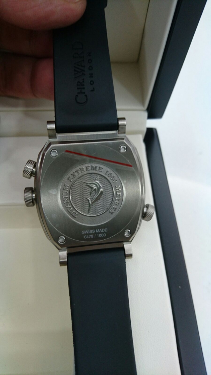 [ 開箱 ] 人生第一隻 1000M 手錶 Christopher Ward