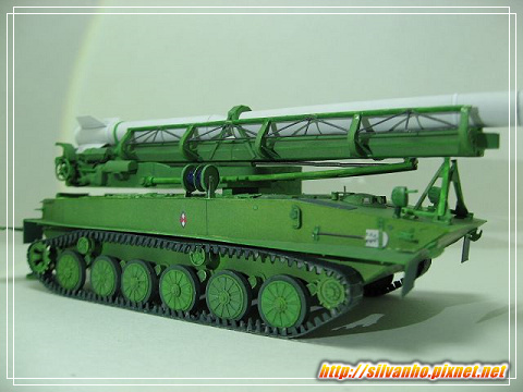 紙模 - Luna 2p16火箭裝甲車
